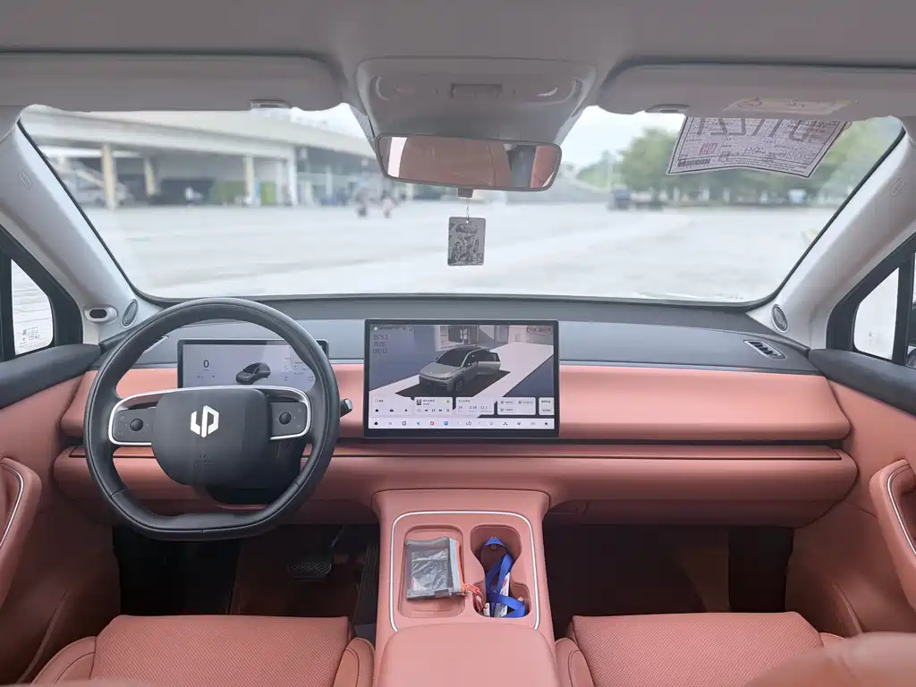 Leapmotor Leapmotor C10 — миниатюра 9