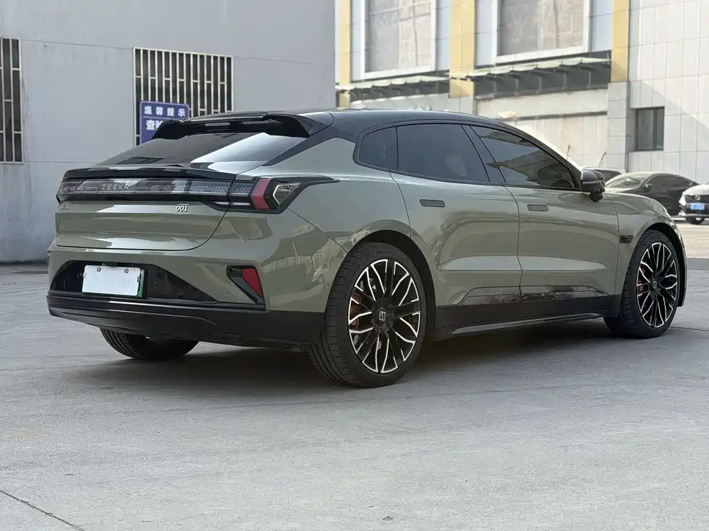 ZEEKR EXTREME KRYPTON 001