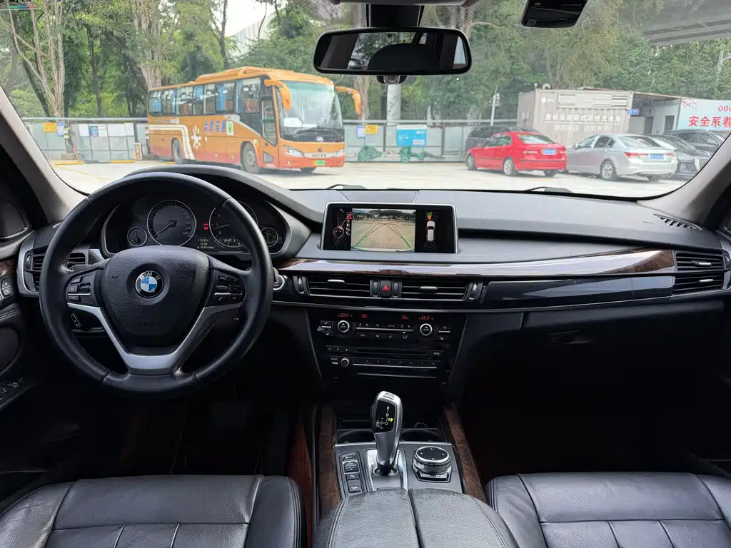 BMW X5 (Import) — миниатюра 19