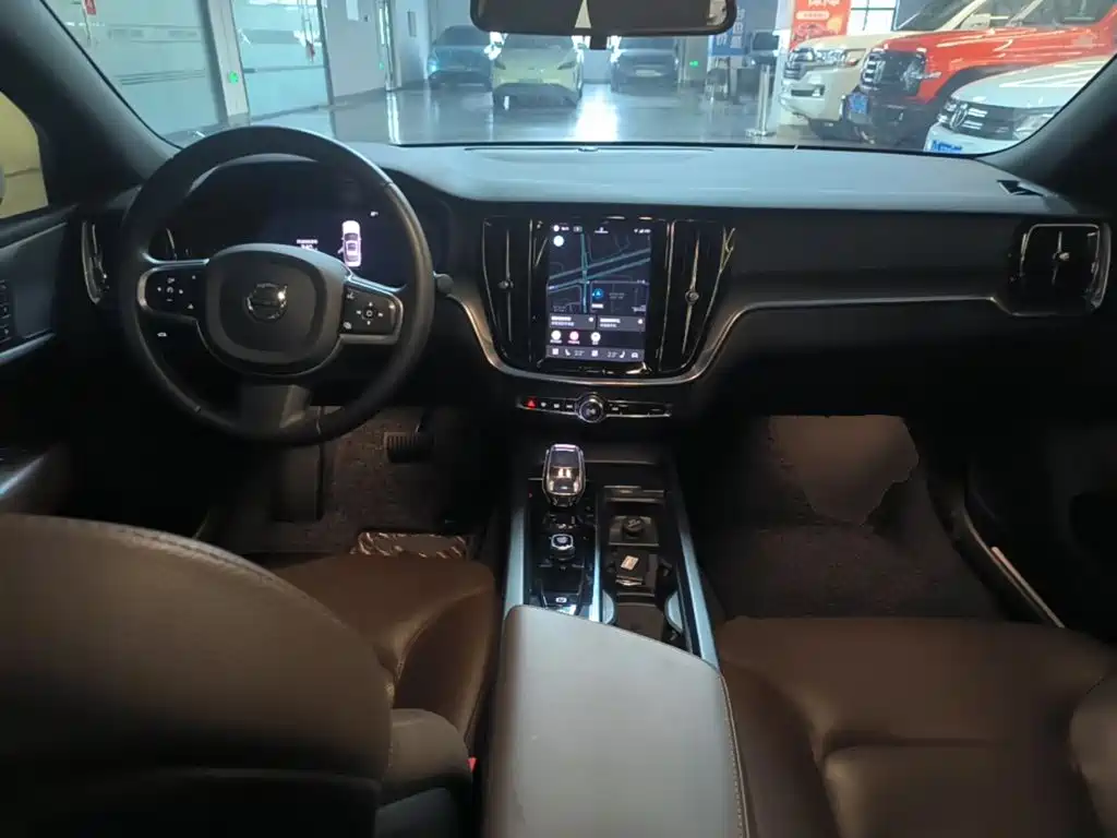Volvo S60 — миниатюра 10