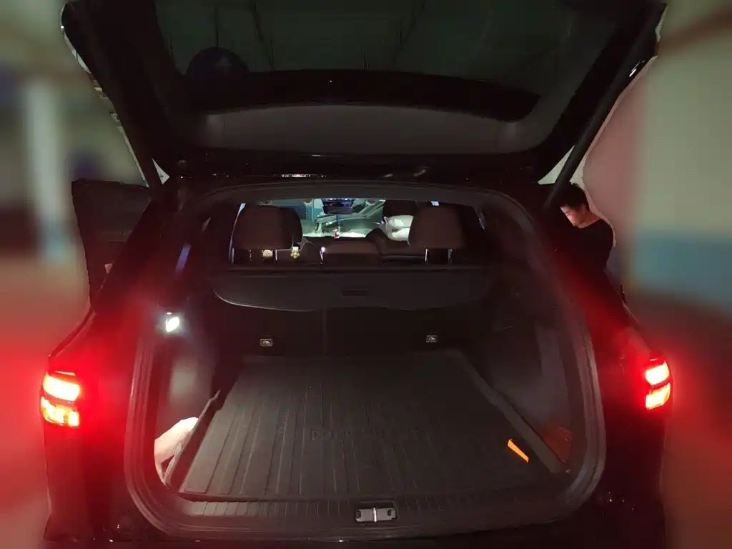 Geely Xingyue L — миниатюра 15