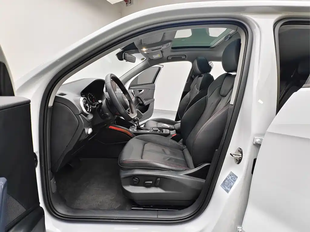 Audi Q2L — миниатюра 8