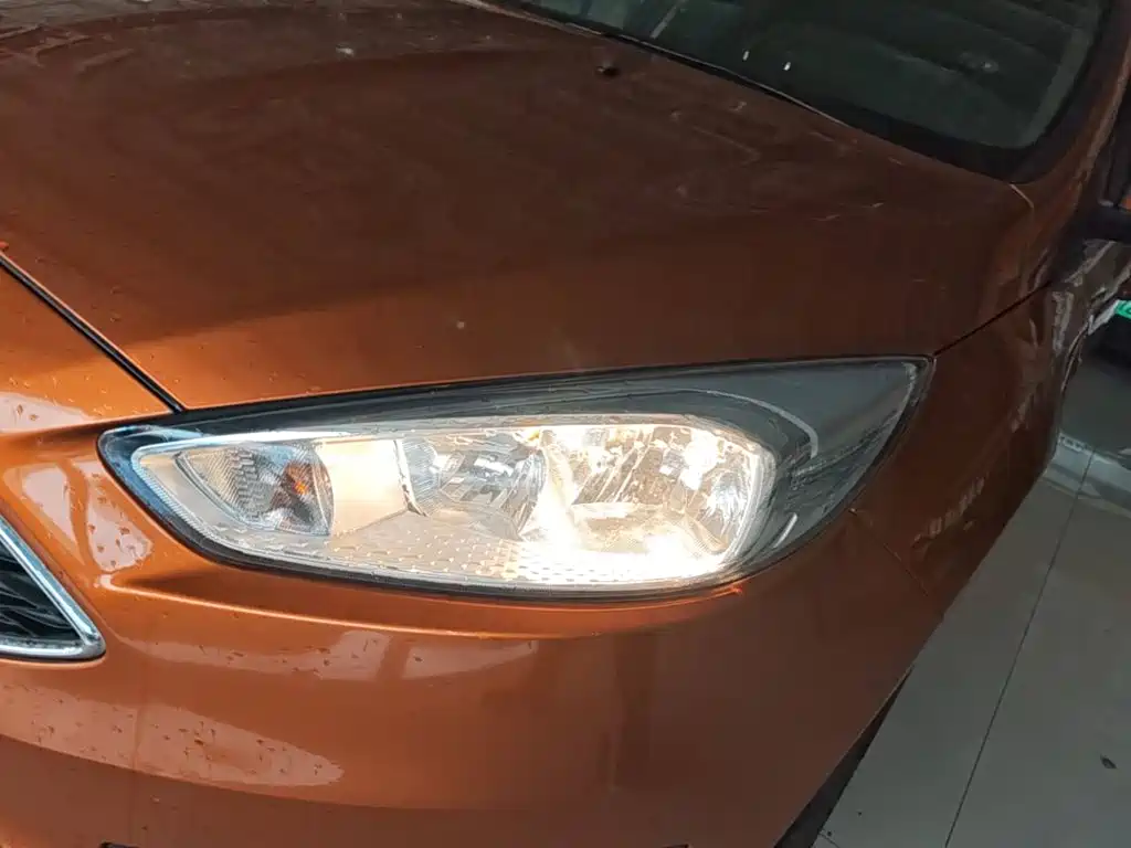 Ford Focus — миниатюра 24