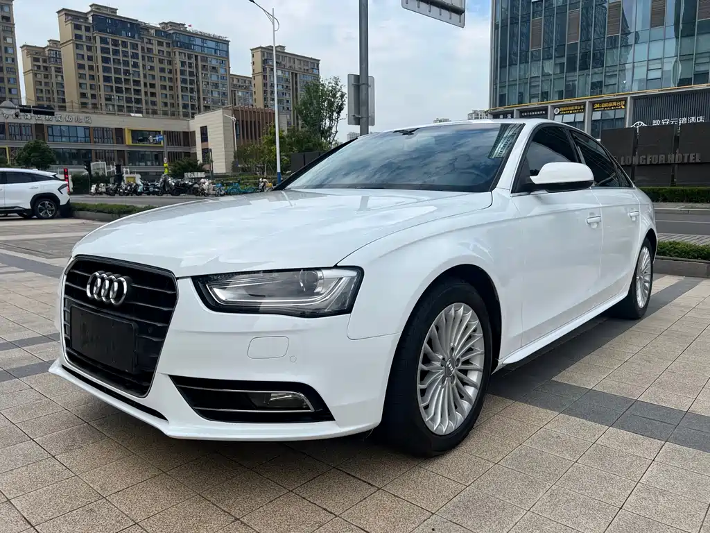 Audi A4L 2013
