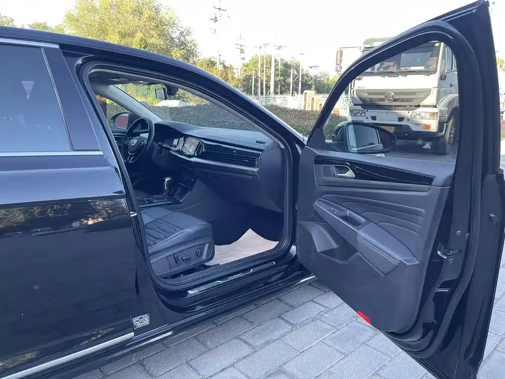Volkswagen Passat — миниатюра 13