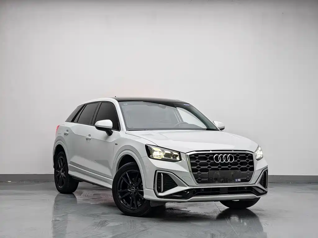 Audi Q2L — миниатюра 3