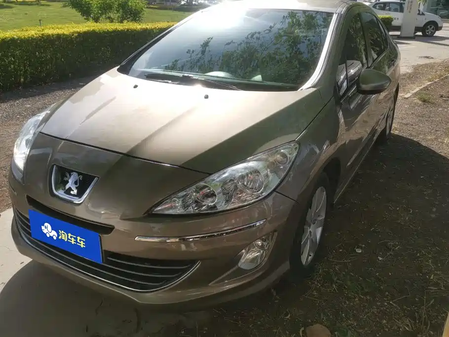 Купить Peugeot 408