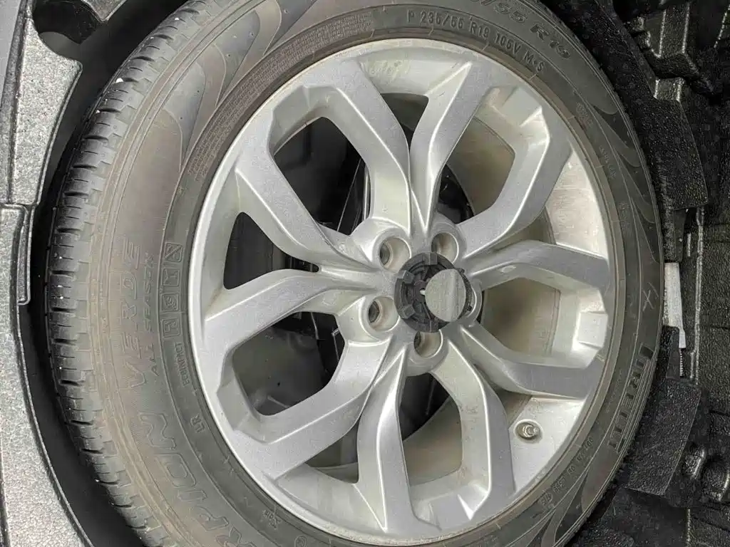 Land Rover Discovery Sport — миниатюра 23