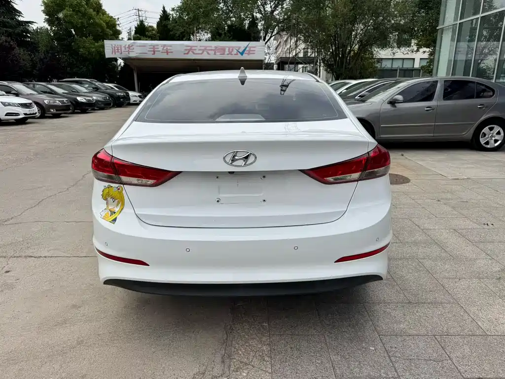 Hyundai Elantra 2020 1.5L CVT Elite
