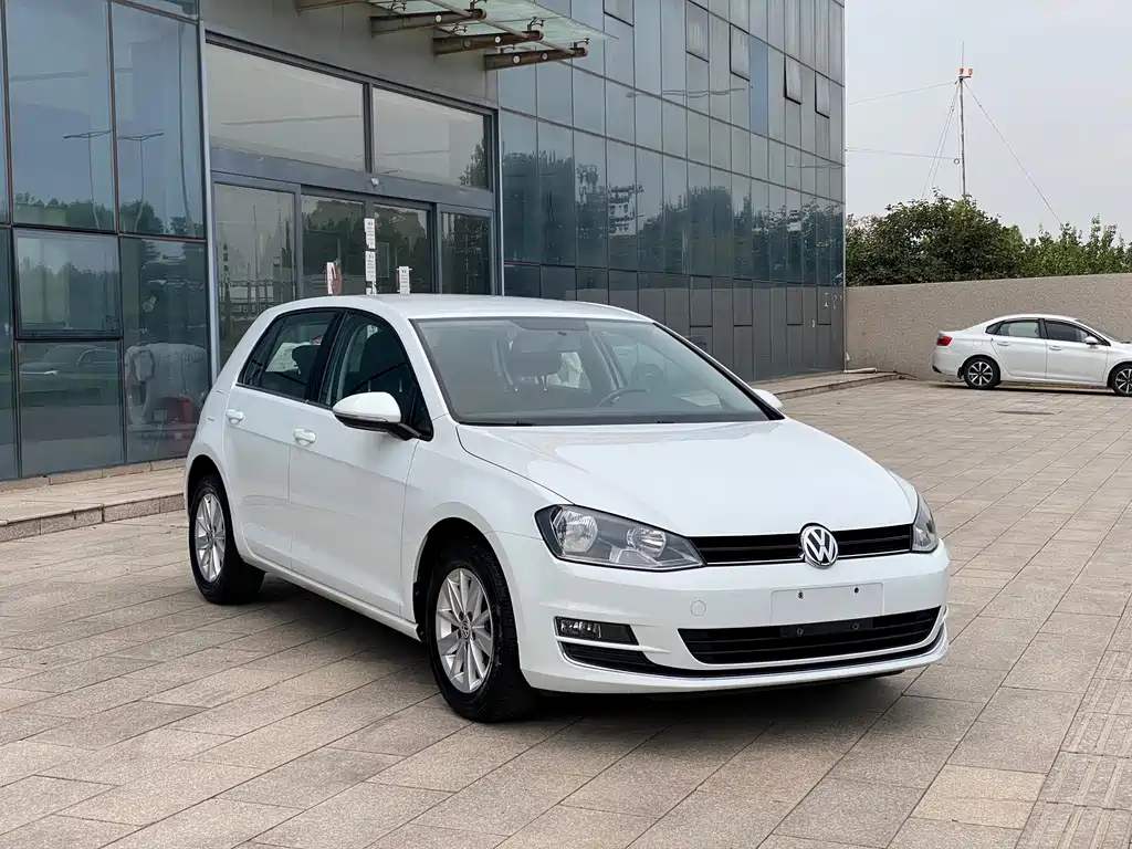 Volkswagen Golf — миниатюра 3