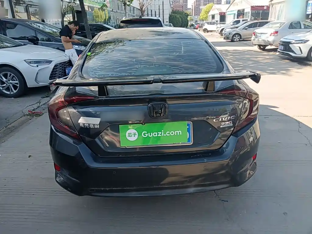 Honda Civic — миниатюра 6