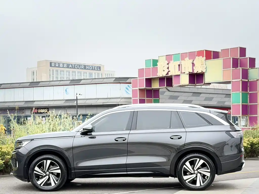 Volkswagen Tavendor — миниатюра 3