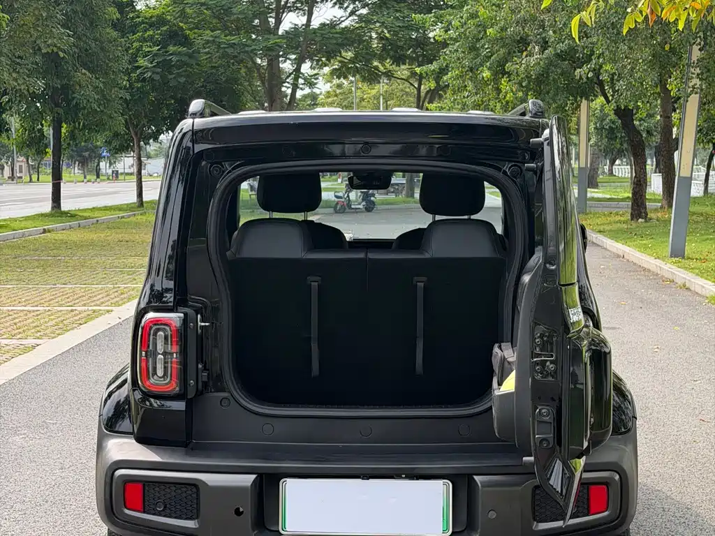 Baojun Yueye — миниатюра 8