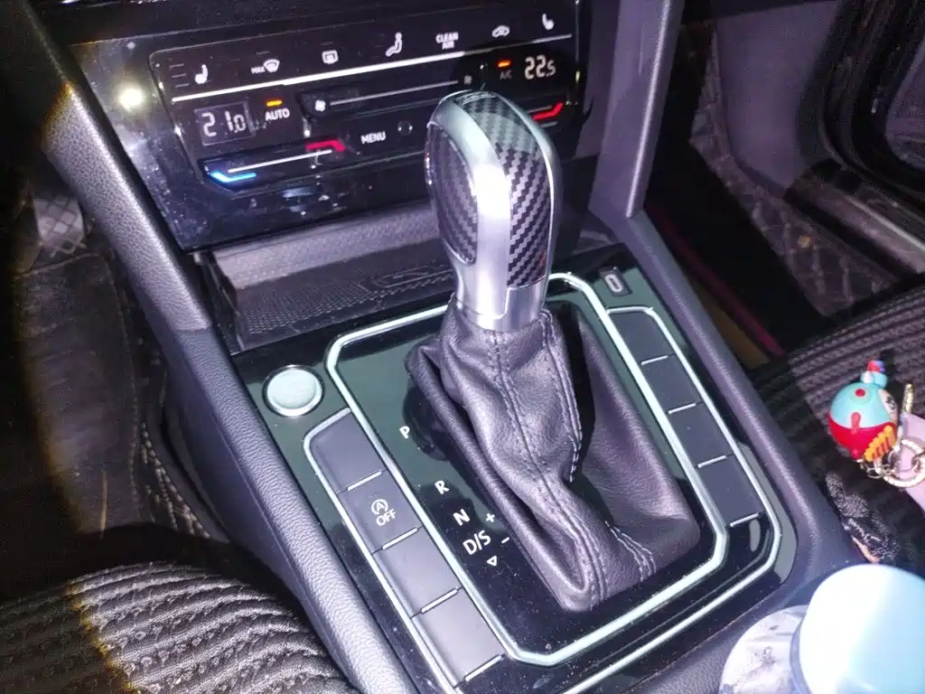 Volkswagen Magotan — миниатюра 10