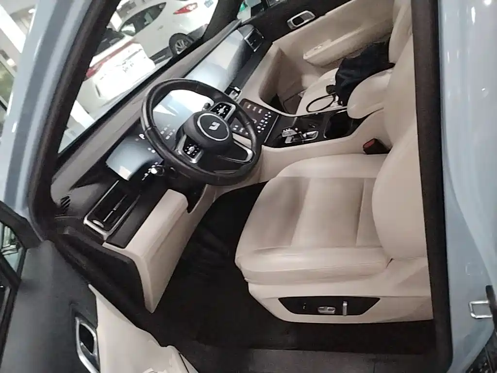 Li Auto Li ONE — миниатюра 15