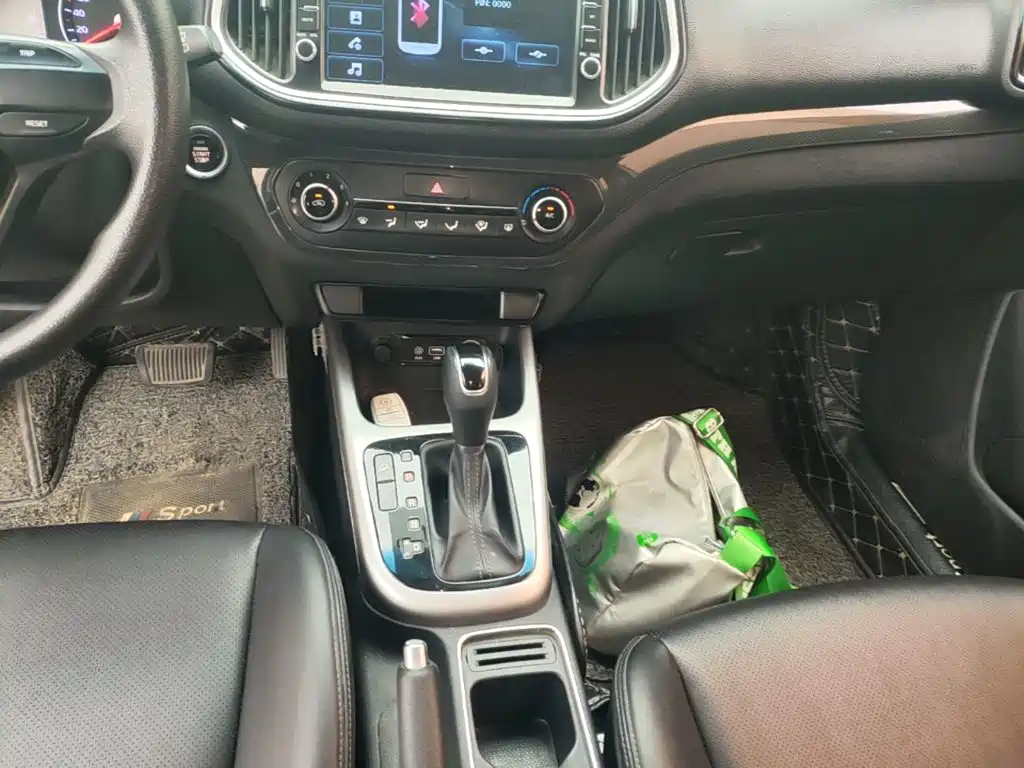 Kia KX3 — миниатюра 14