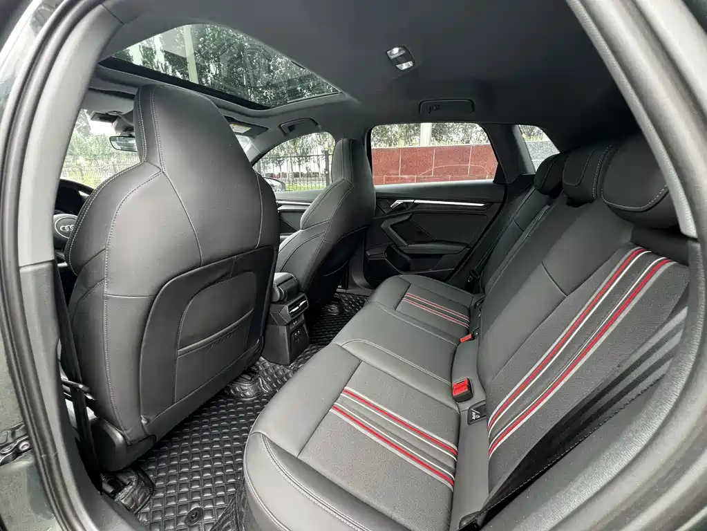 Audi A3 — миниатюра 10