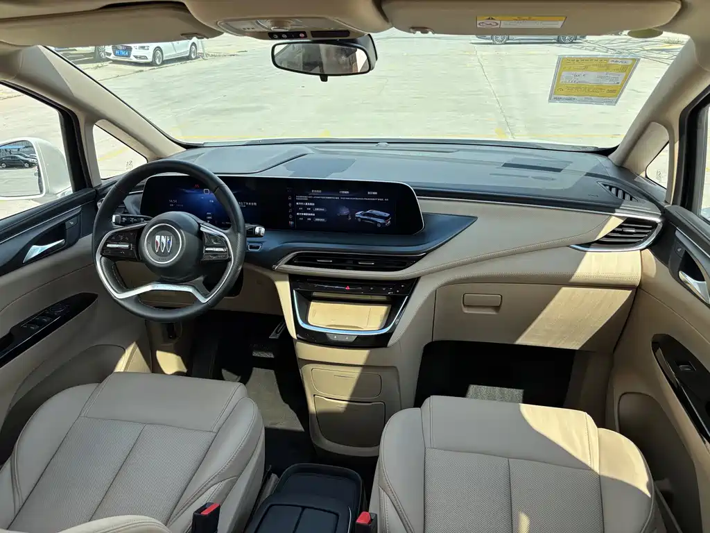 Buick GL8 Hybrid — миниатюра 12