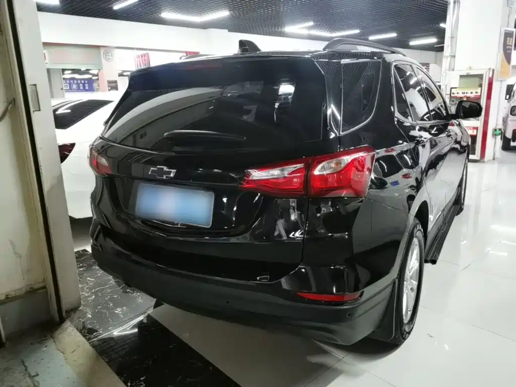 Chevrolet Equinox — миниатюра 7