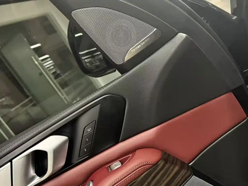 BMW X5 — миниатюра 7