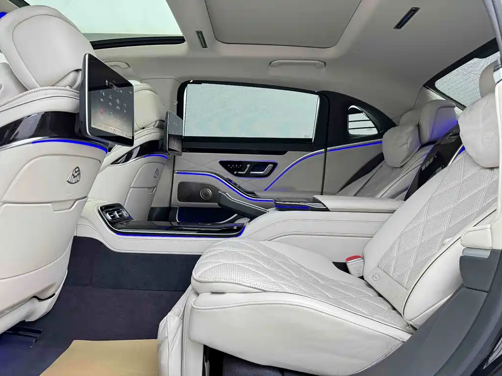 Mercedes-Benz S-Class — миниатюра 9