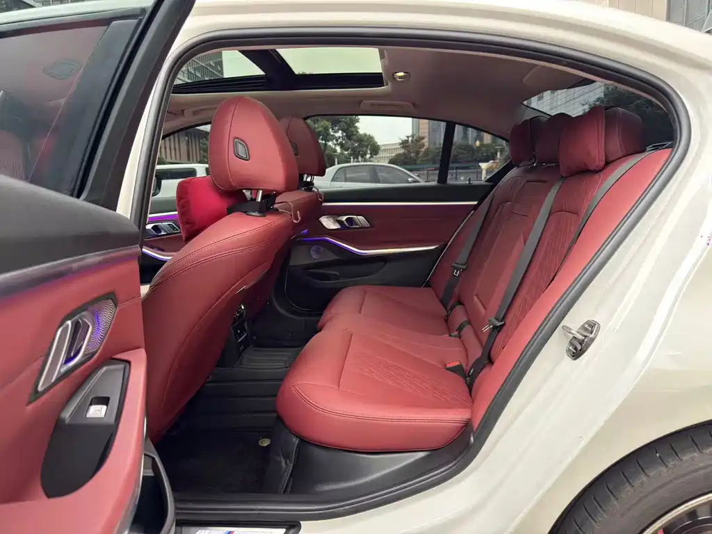 BMW 3 Series — миниатюра 12