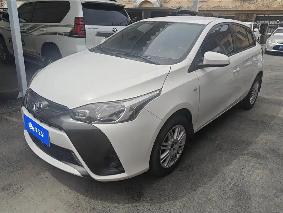 Toyota Yaris L 2017