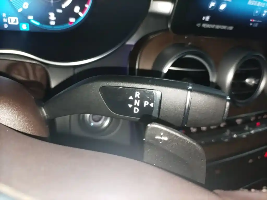Mercedes-Benz GLC — миниатюра 14