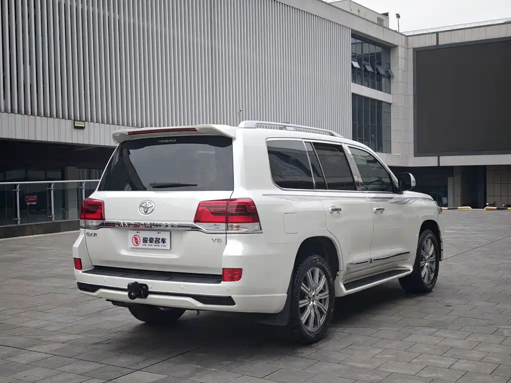 Toyota Land Cruiser — миниатюра 19
