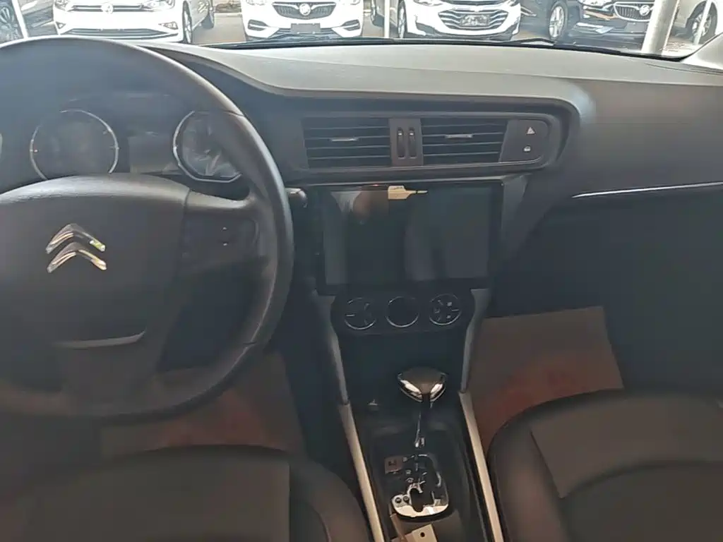 Citroen C3-XR — миниатюра 13