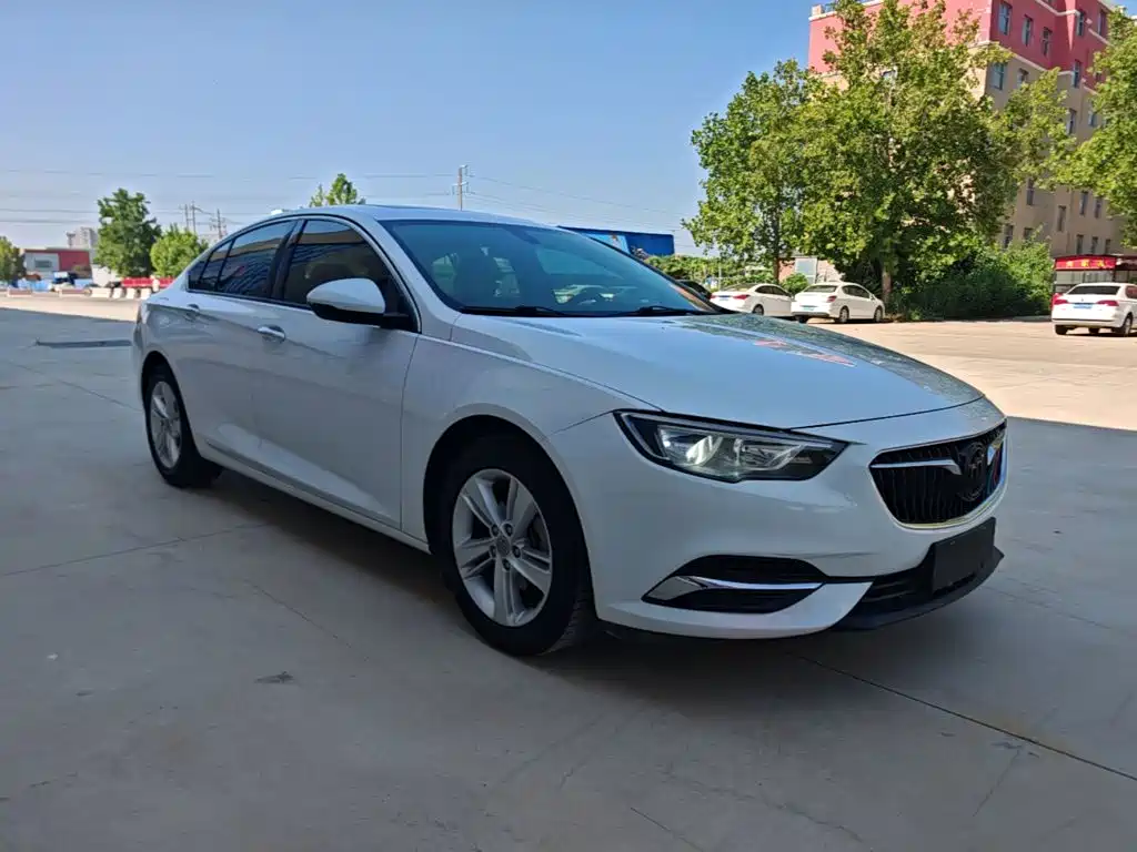 Buick Regal — миниатюра 4