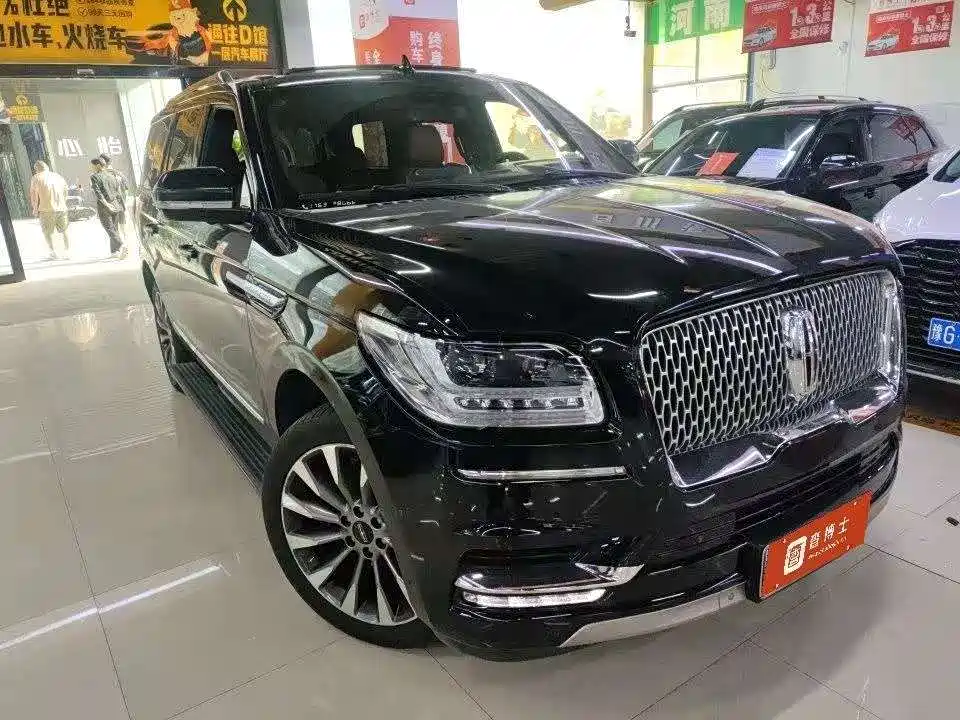 Lincoln Navigator — миниатюра 8