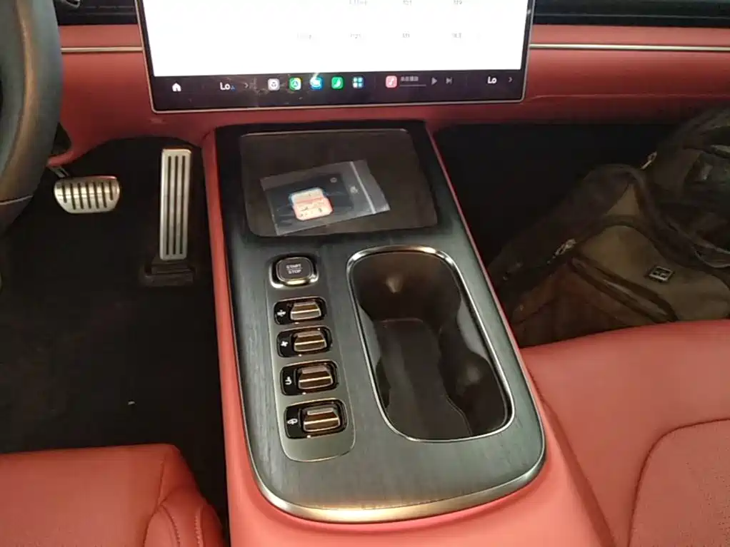 Xiaomi SU7 — миниатюра 14