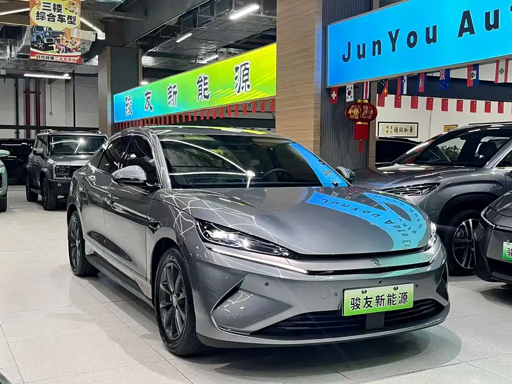 BYD QIN L