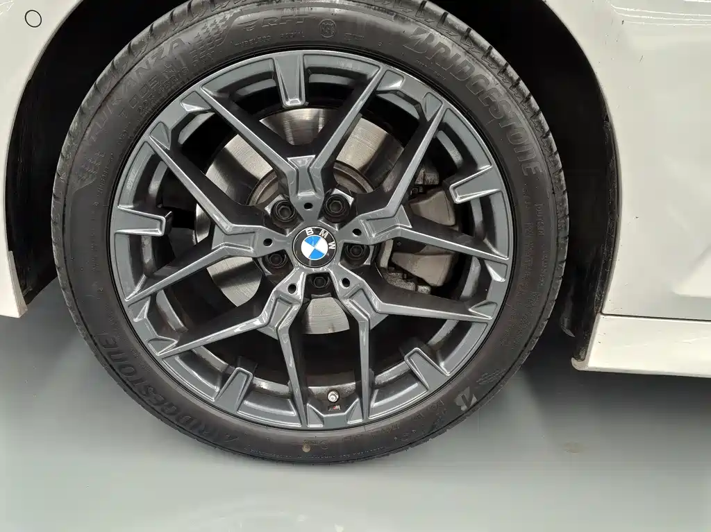 BMW 3 Series — миниатюра 15
