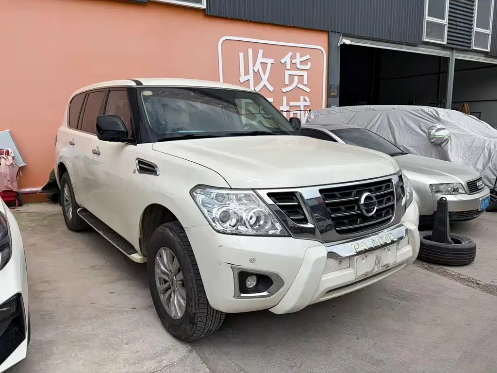 Nissan Patrol — миниатюра 2