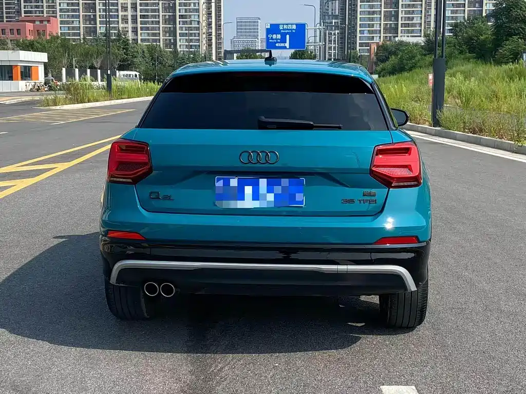 Audi Q2L — миниатюра 8