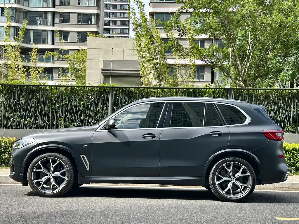 BMW X5 (Import) — миниатюра 4