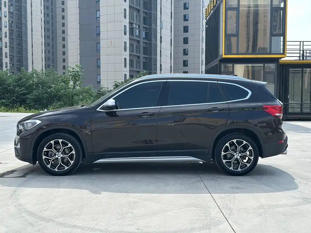 BMW X1 2022 sDrive20Li Fashion
