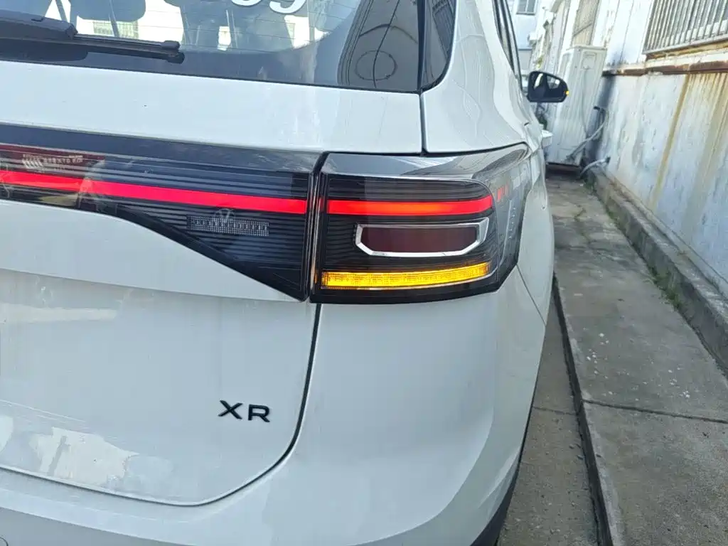 Volkswagen Tharu — миниатюра 8