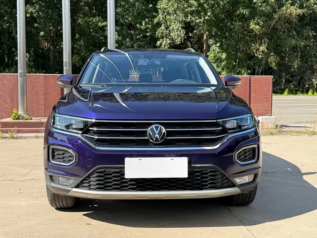 Volkswagen T-Roc — миниатюра 2