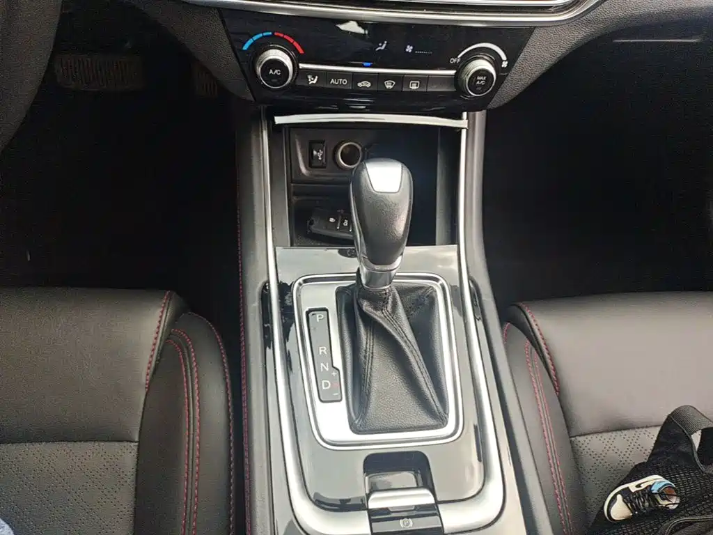 Changan Eado — миниатюра 14