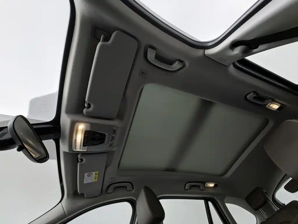 BMW X1 — миниатюра 14
