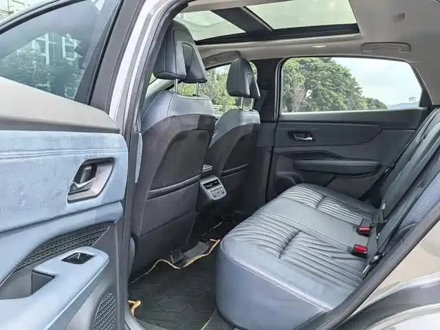 Nissan Ariya — миниатюра 9