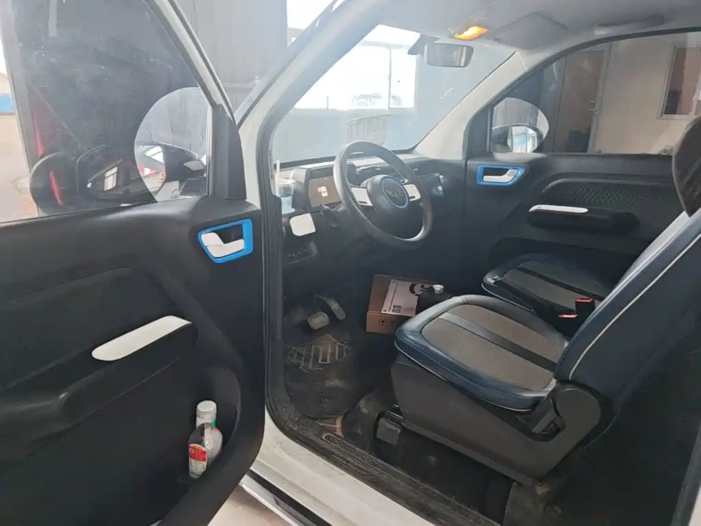 Wuling MINIEV — миниатюра 16