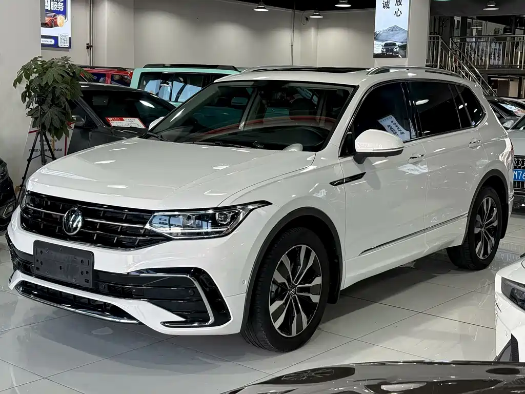 Volkswagen Tiguan L — миниатюра 3