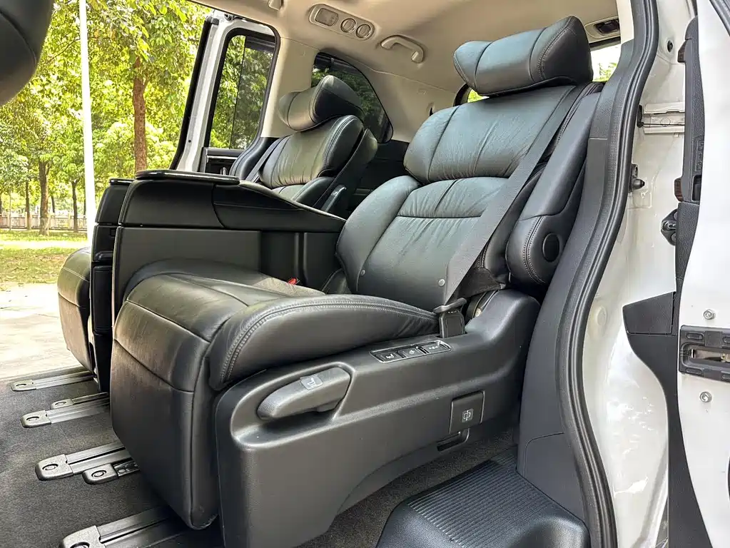 Honda Odyssey — миниатюра 48