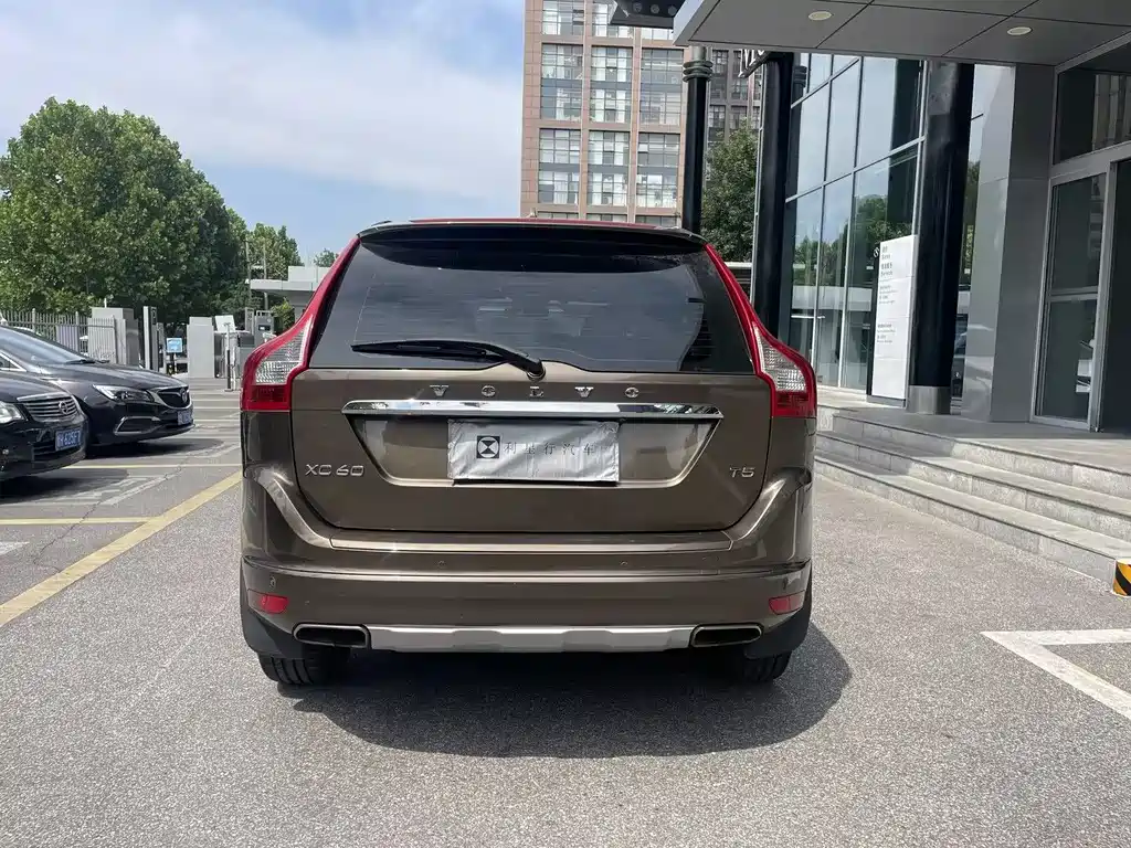 Volvo XC60 2015 T5