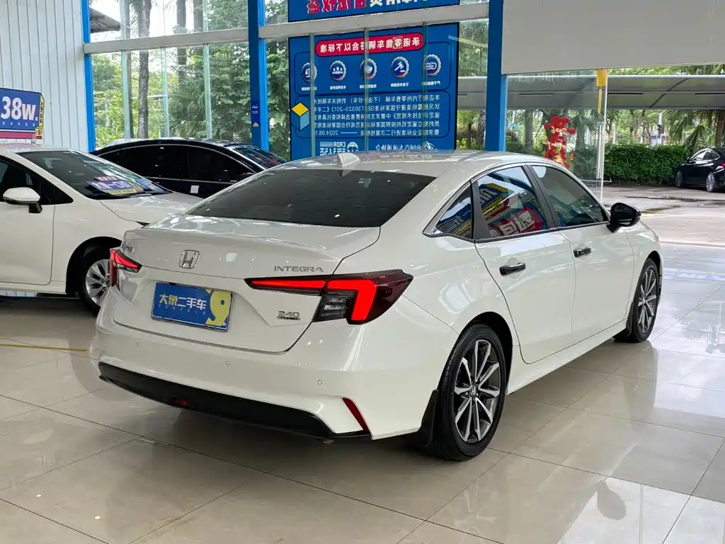 Honda Integra — миниатюра 14