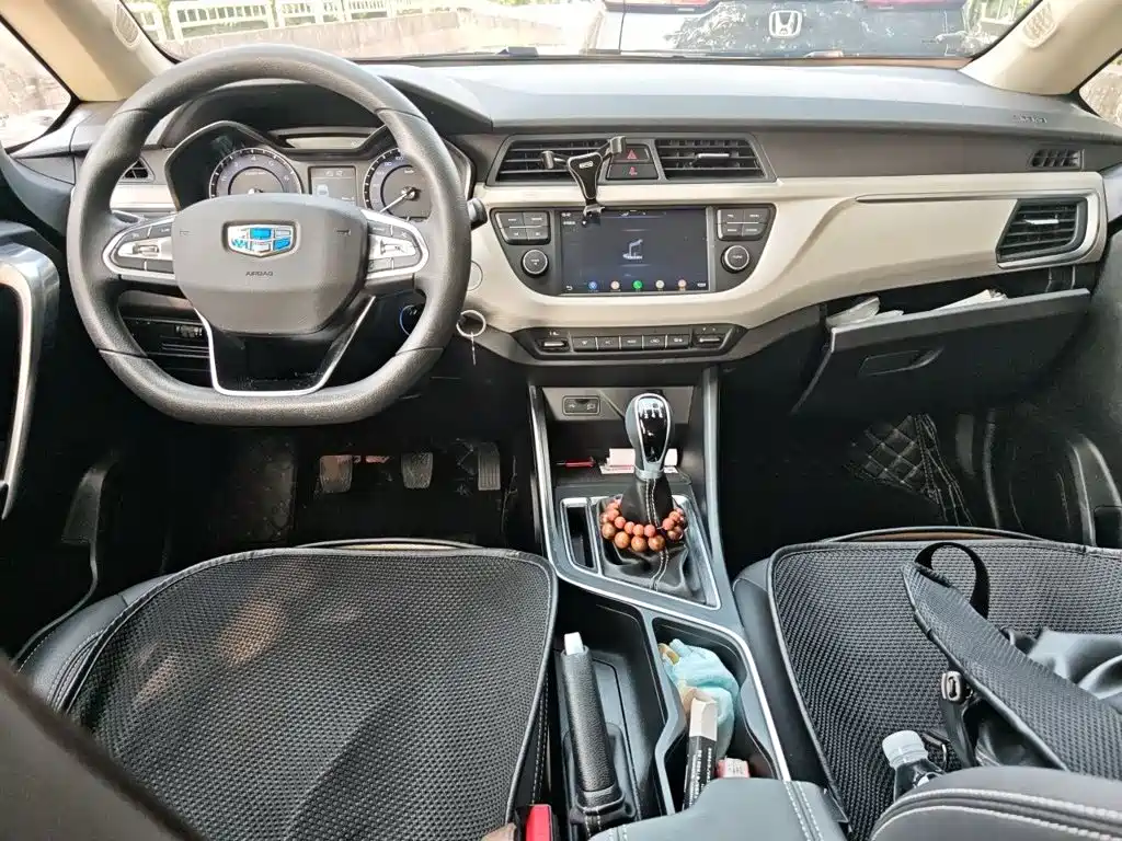 Geely Vision X3 — миниатюра 5